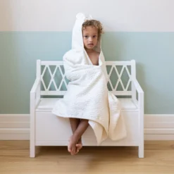 Towel, Junior, Hooded W/ Ears - GOTS Off-White -Baby Supply Store 2003B Harlequin Kids Bench 23 White 2 21bdcf0a d34b 4229 a86e 2aaa8c19fd37