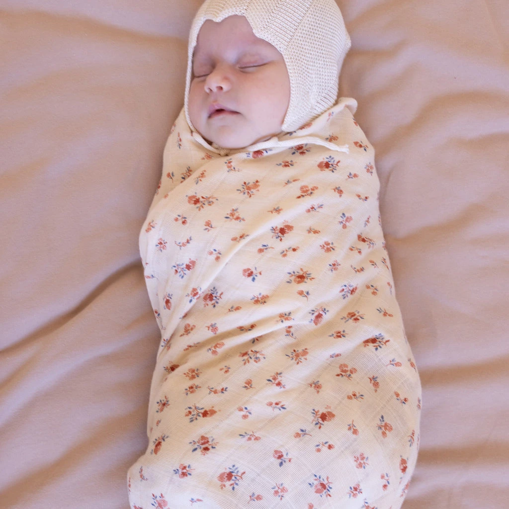 Swaddle - GOTS - Berries 4 Swaddle - GOTS - Berries - Image 2