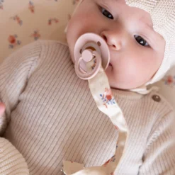 Pacifier Holder - GOTS - Berries -Baby Supply Store 951A Pacifier Holder P90 Berries 5