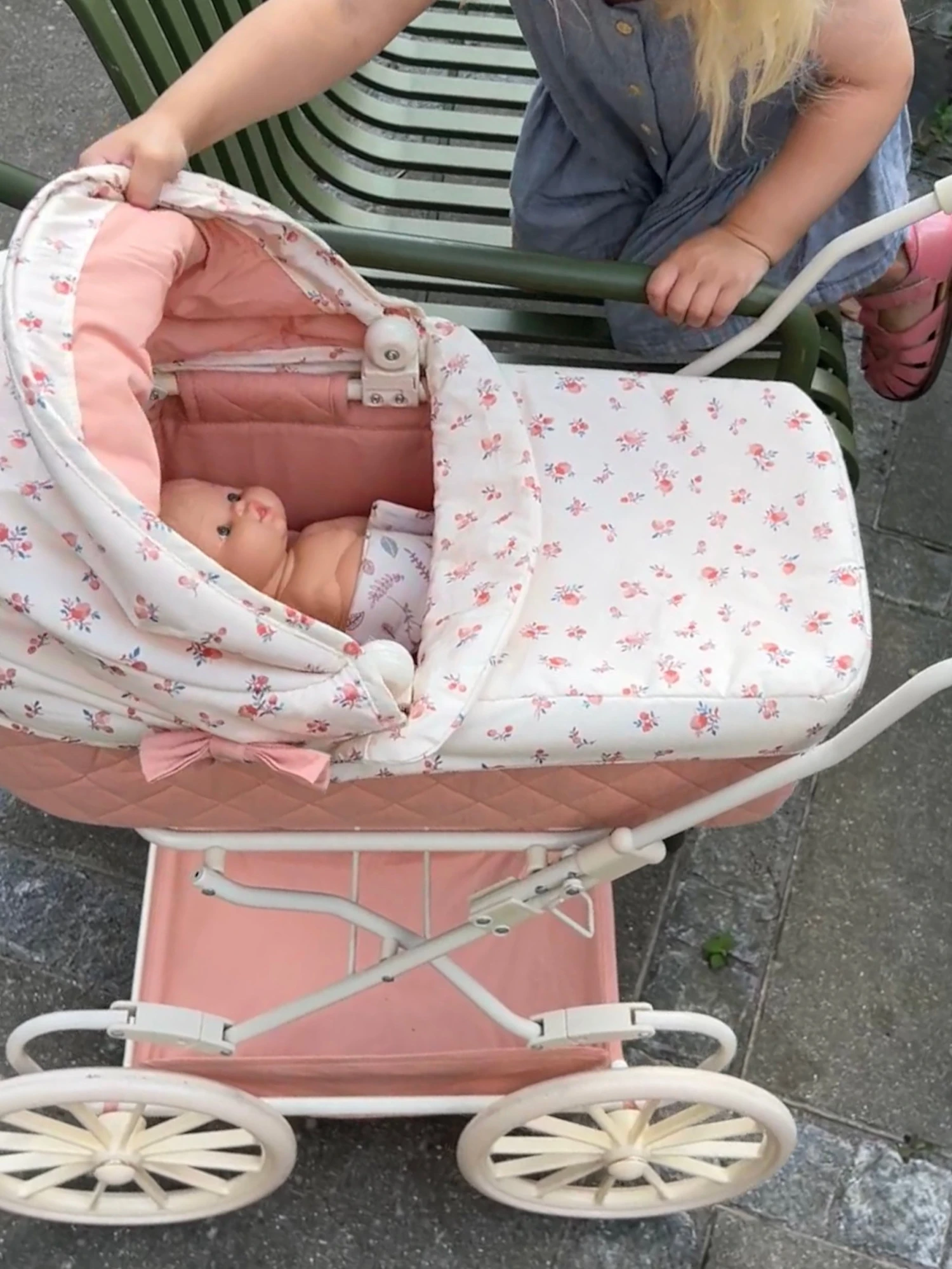 Doll's Pram - Berries 6 Doll's Pram - Berries - Image 4